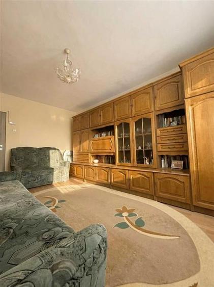 Apartament 2 camere decomandat balcon si pivnita Terezian