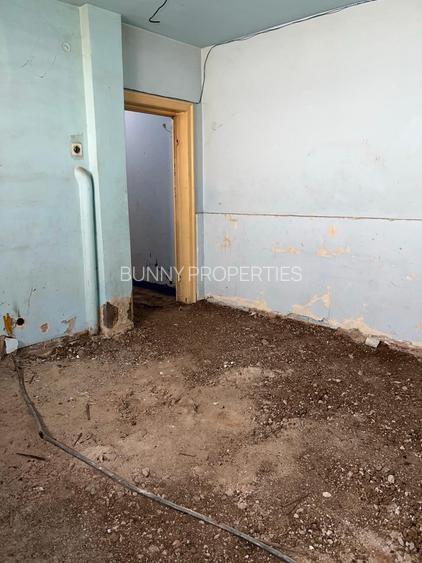 Babu's Renovation Project! NJ800-M - 9