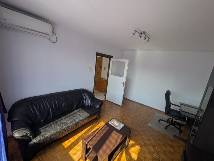 Apartament 2camere decomandate, 48mp, etaj2 – P. Mihai Viteazu Central