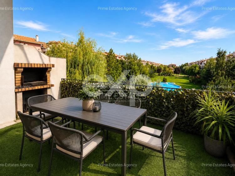 Apartament 4 camere de vanzare- Ibiza Sol- Scala Americana- garaj dublu, vedere