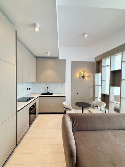 Studio de inchiriat // ONE North Lofts
