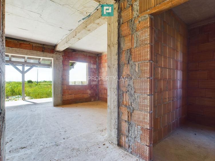 Duplex în Moșnița Nouă, în spate la Castel - 15