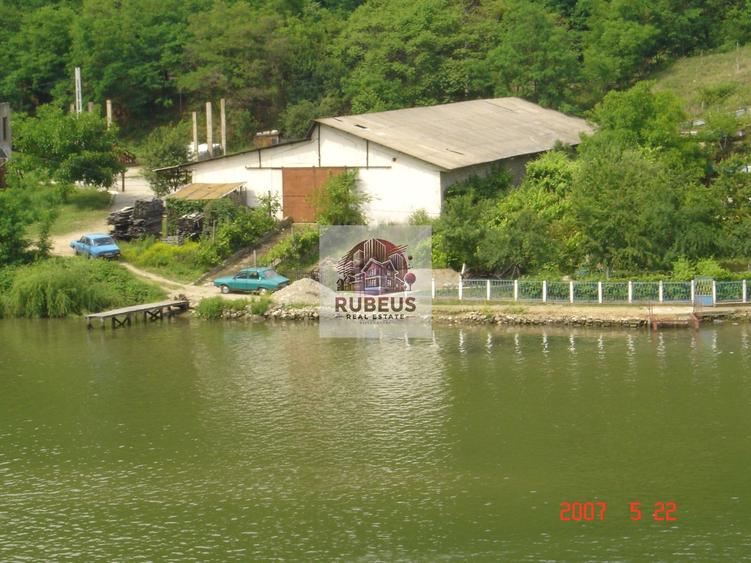Fost hangar nautic de renovat – oportunitate de investiție!