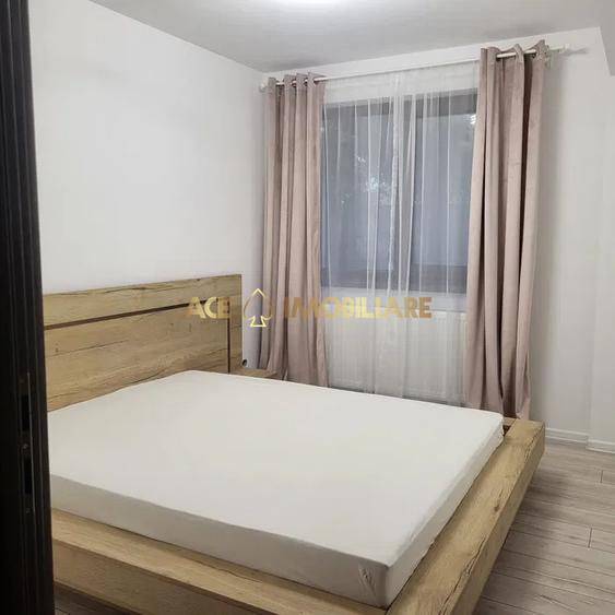 3 Camere de inchiriat | Titan | Metrou | Centrala-proprie | Parcare