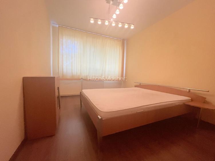 Apartament de închiriat – 3 camere - 10