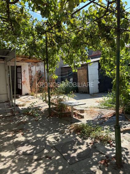 Faleza Nord casa din chirpici 164 mppret 185.000 euro - 3