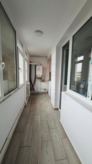 Apartament 2 camere semidecomandat, Tiglina 2 – Zona Reno, Galați