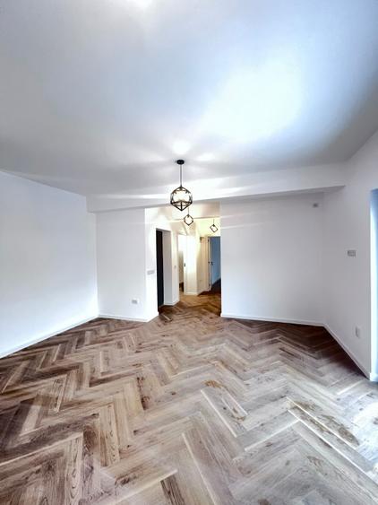 Apartament 2 camere+curte 60mp si 2 locuri de parcare/Bragadiru