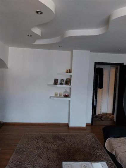 Apartament 3 camere Dacia
