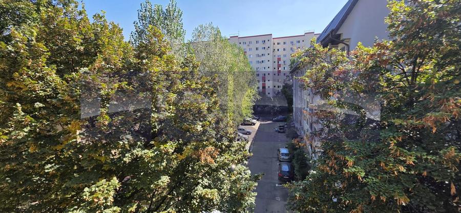 VANZARE  DUPLEX  2 CAMERE - APARATORII PATRIEI - 16