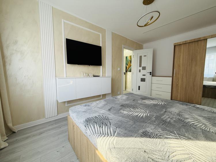 Apartament 3 camere, etaj 2, complet renovat, 67mp, zona Dambovita
