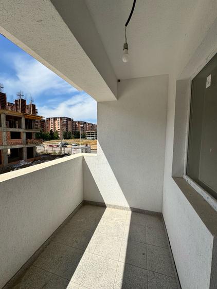 Apartament 2 camere decomandat,spatios-Comision 0%