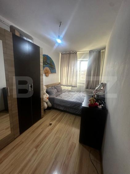 Apartament 3 camere, 50 mp, zona Craiovita Noua