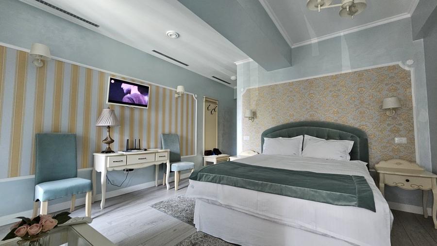Blue Bike Mamaia - Hotel Savoy - studio et 4/7 (finisaje calitative )