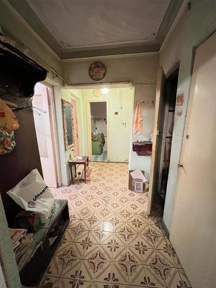 Apartament 2 camere, parter, zona centrala, fara imbunatatiri