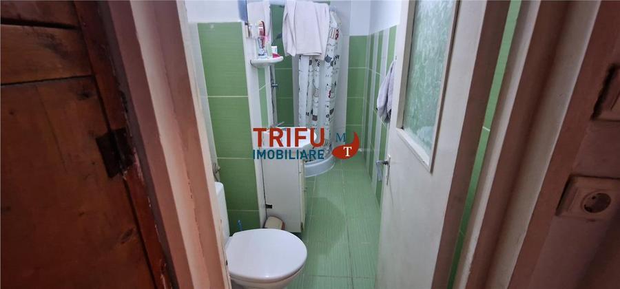 Apartament 3 camere etaj 1 zona Liceul Sportiv