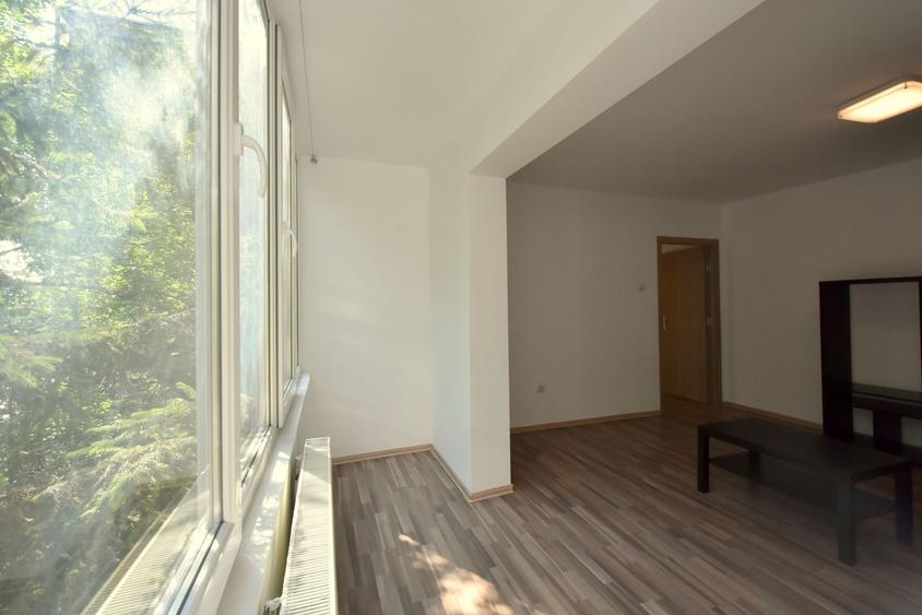 Apartament 3 camere - de inchiriat - zona Iulius Town
