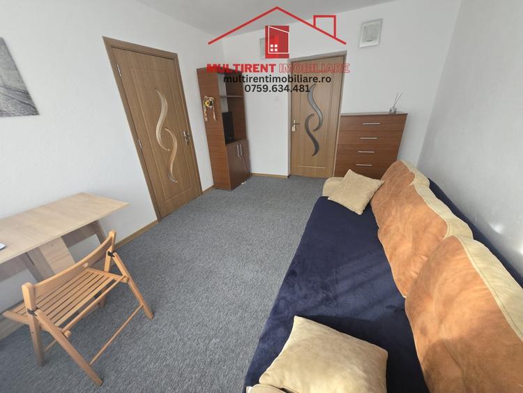 Apartament 2 camere etaj 3 - langa Scoala !