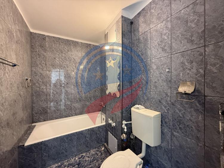 Apartament 2 camere decomandat Rovine Carrefour – bloc anvelopat, etaj 3/4