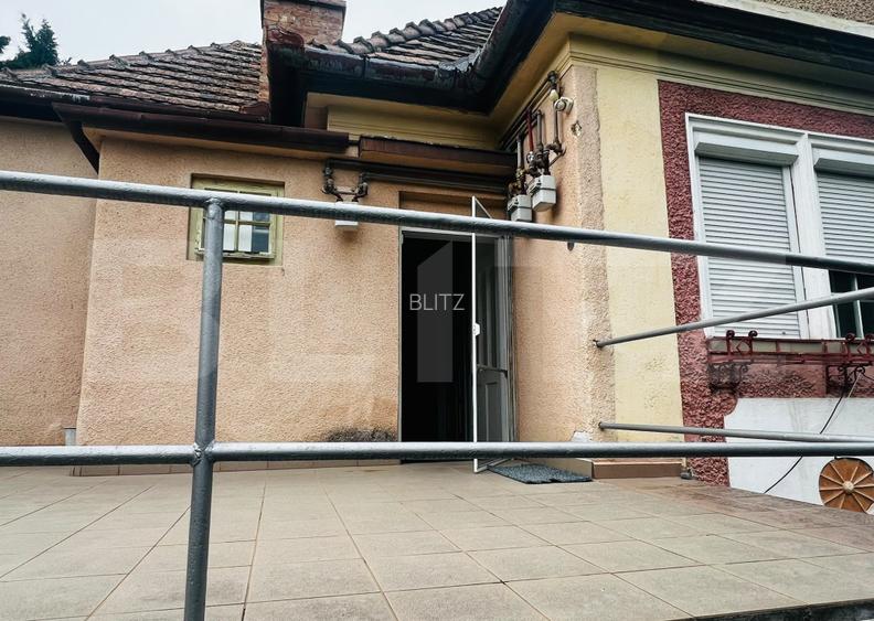 Apartament 2 camere, 74 mp, renovabil, zona Ultracentral - 2