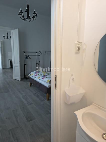Apartament in zona centrala,finisat (cladire istorica ),mobilat,cu parcare - 7