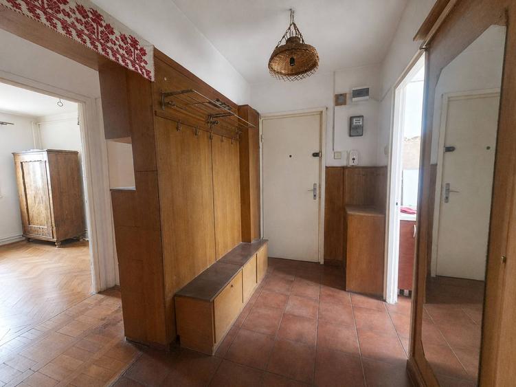 De vânzare apartament 3 camere decomandat – Gheorgheni