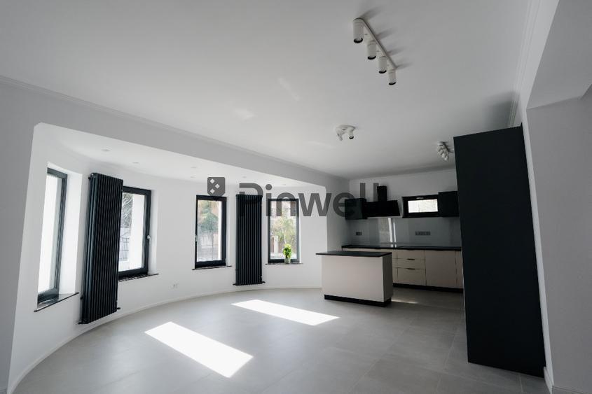 Vila individuala| 7 camere| 390 mpu| Teren 1000mp| Pipera| Porsche