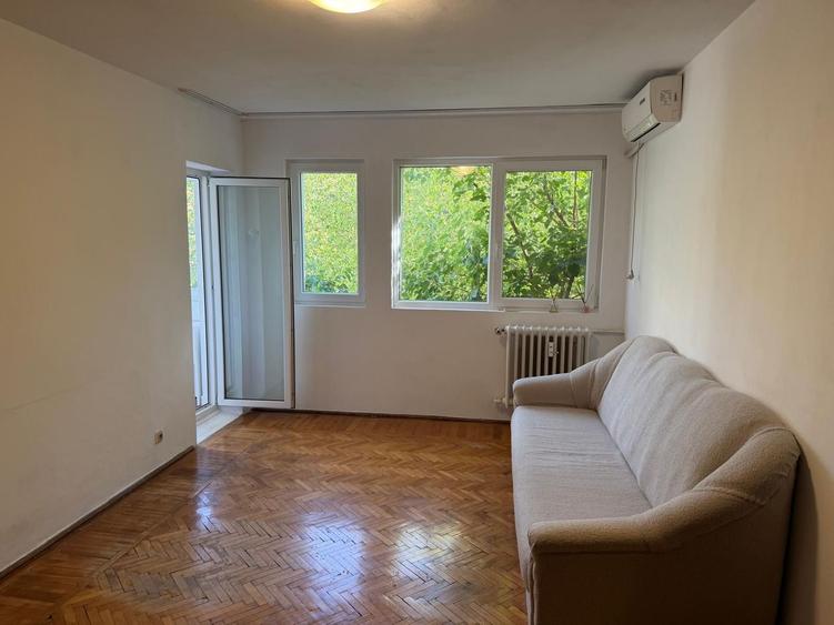 Metrou Dristor, - apartament 2 camere -investitie sigura