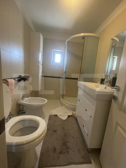 Apartament 3 camere, 65 mp, zona Stadion