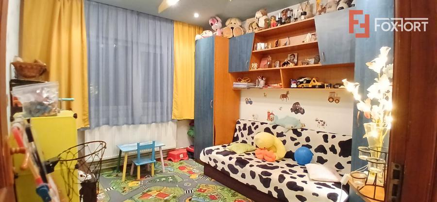 Apartament cu 3 camere in Calea Aradului, la 5 minute de Iulius Mall