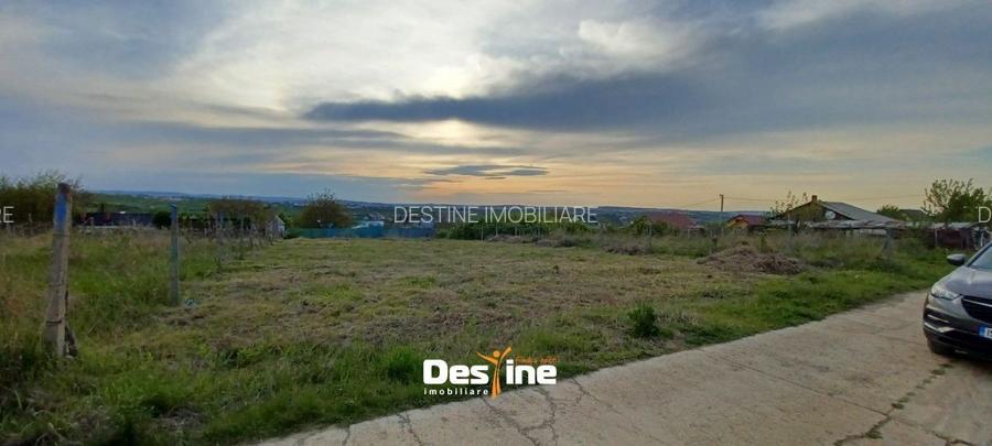Bârnova - Teren Intravilan 974 Mp, utilitati, drum betonat - 2