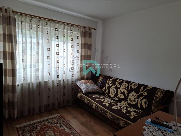 Apartament 2 camere Grivitei decomandat