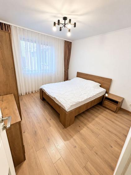 Apartament 3 camere Rogerius