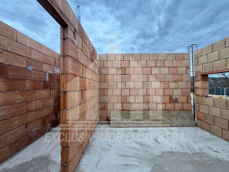 Casa individuala | 1 nivel | 105 mp | Toate utilitatile | Micesti