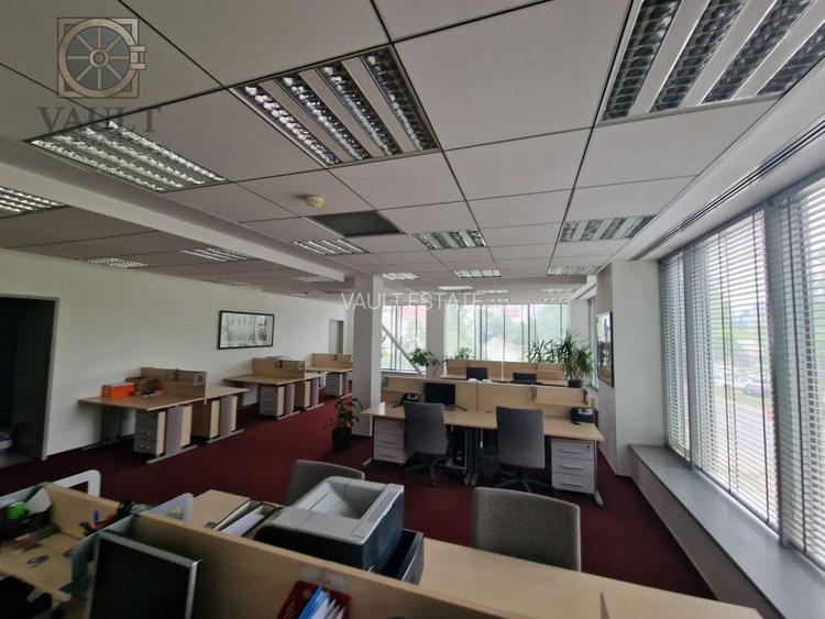 Spatiu Comercial/Firma birouri + depozit -P+2 Metalurgiei - 12