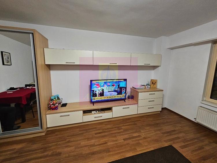 Vanzare apartament de 2 camere Calea Calarasilor- Matei Basarab