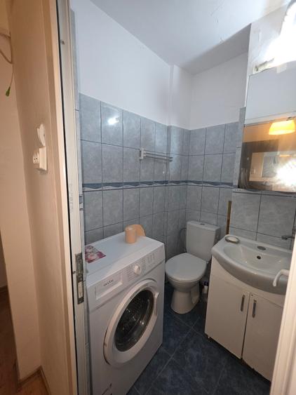 De Închiriat – Apartament 3 Camere | Zona Inel II (Școala 8), Constanța, Etaj 1
