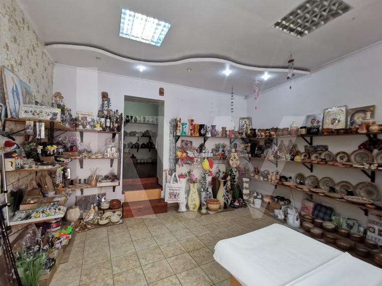 SPATIU COMERCIAL IN CENTRU