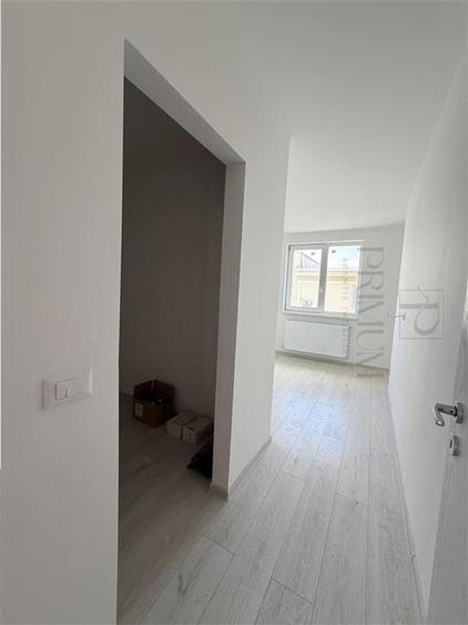 3 camere - finalizat - zona excelenta - dormitor cu dressing