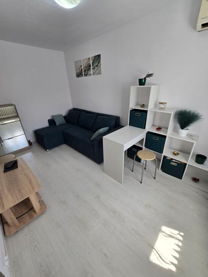 Garsoniera Piata Alba Iulia renovata si mobilata