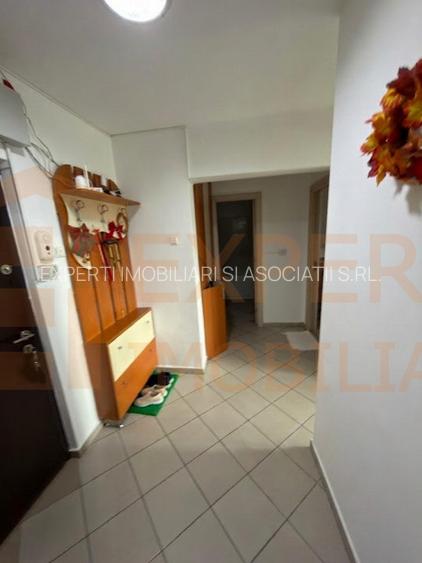 Apartament 2 camere decomandat de vânzare în zona CET – etaj intermediar - 5