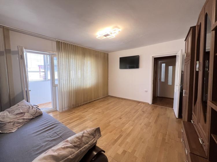 Apartament 2 camere, 50 mp utili, etaj 4/5 - Dambovita