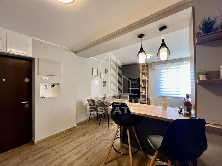 Apartament 3 camere de vanzare, Piata Marasti Timisoara