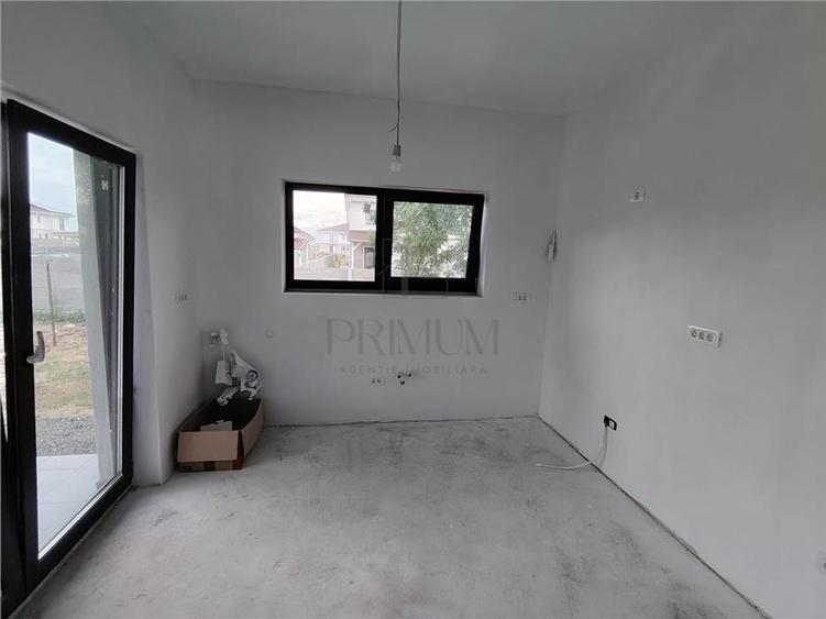 Comision 0 - Duplex modern - canalizare - zona accesibila