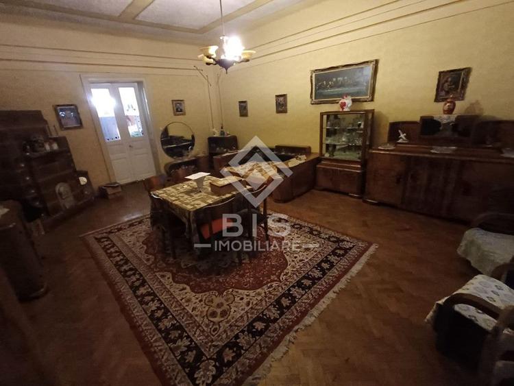 Casă istorică unică de vânzare – Piața Centrală