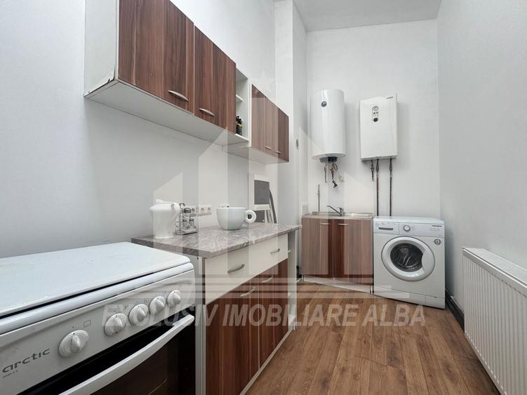Apartament cu 3 camere | De inchiriat | 100 mp | Cetate - zona Schit