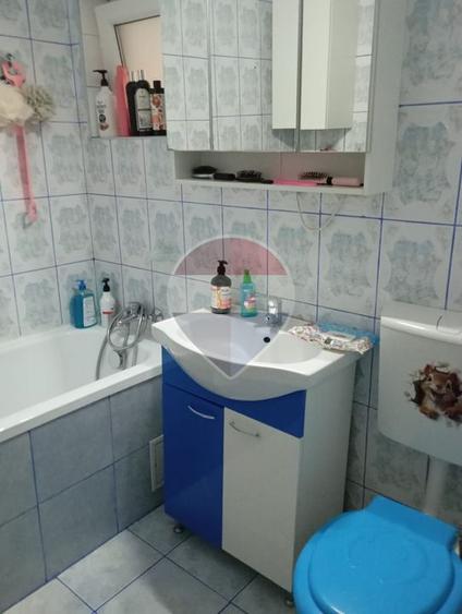 Apartament cu 2 camere de vânzare în zona Veteranilor