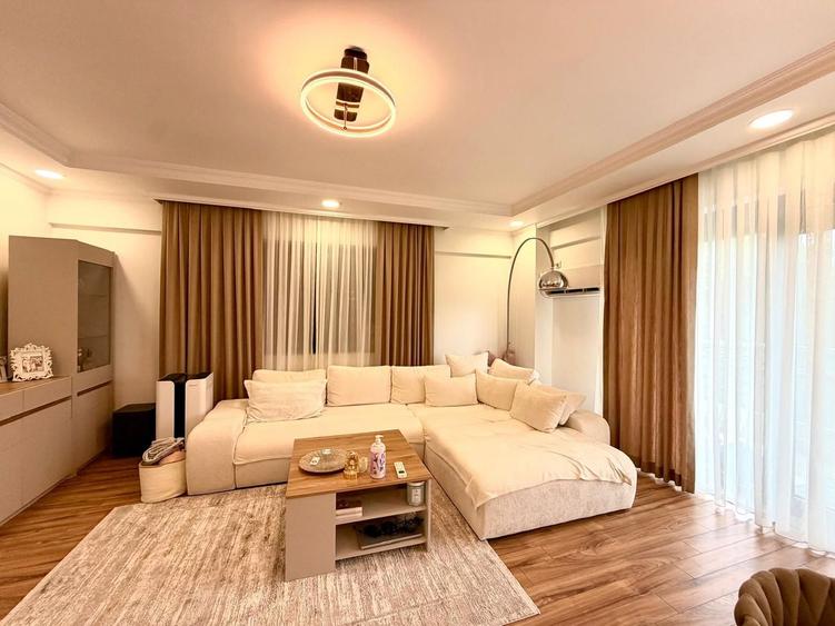 Apartament 3 Camere | Vedere la Pădure 🌳 | Piscină | Premium