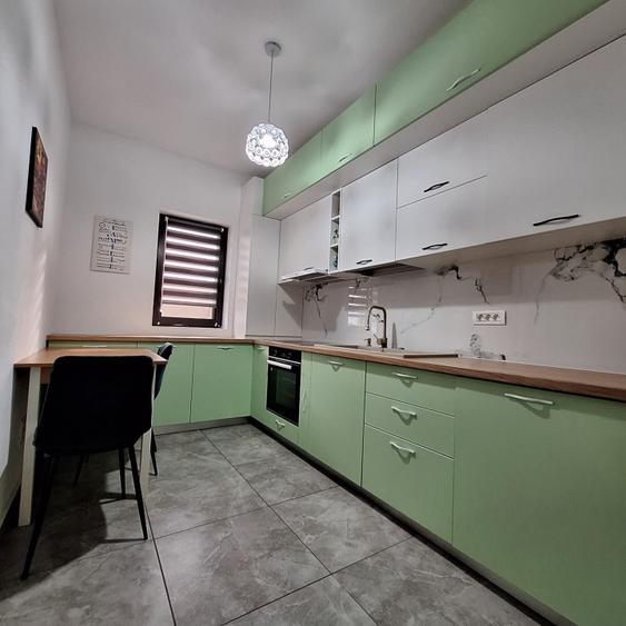 Apartament 2 camere cu curte, decomandat, 56mp, mobilat utilat -Giroc