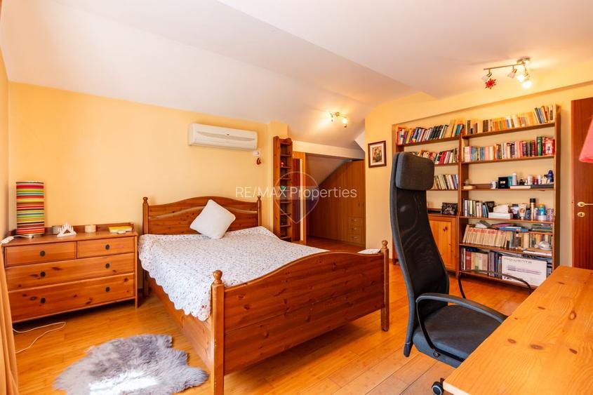 Vila de colt de vânzare în Corbeanca | Paradisul Verde - 19